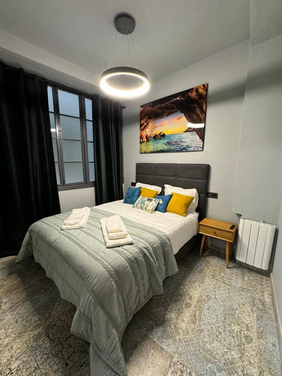 Alma De Malaga 2Br Stay With Art History & Comfort In The Heart Of The City * Malaga