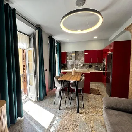 Alma De Malaga 2Br Stay With Art History & Comfort In The Heart Of The City Exterior photo